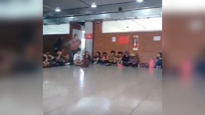 Los alumnos de la Escuela Esnaola de Saavedra iniciaron una toma por tiempo indeterminado