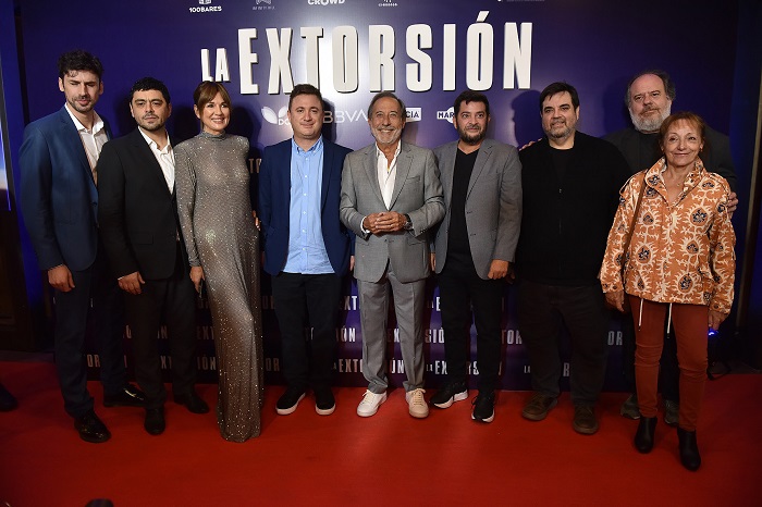 La Avant Premiere de la película argentina La Extorsión se realizó en el shopping Dot Baires de Saavedra