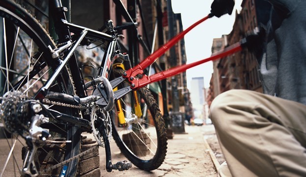 Recuperan una bicicleta robada: cómo actúa la Policía ante productos que comercializan ilegalmente por Internet