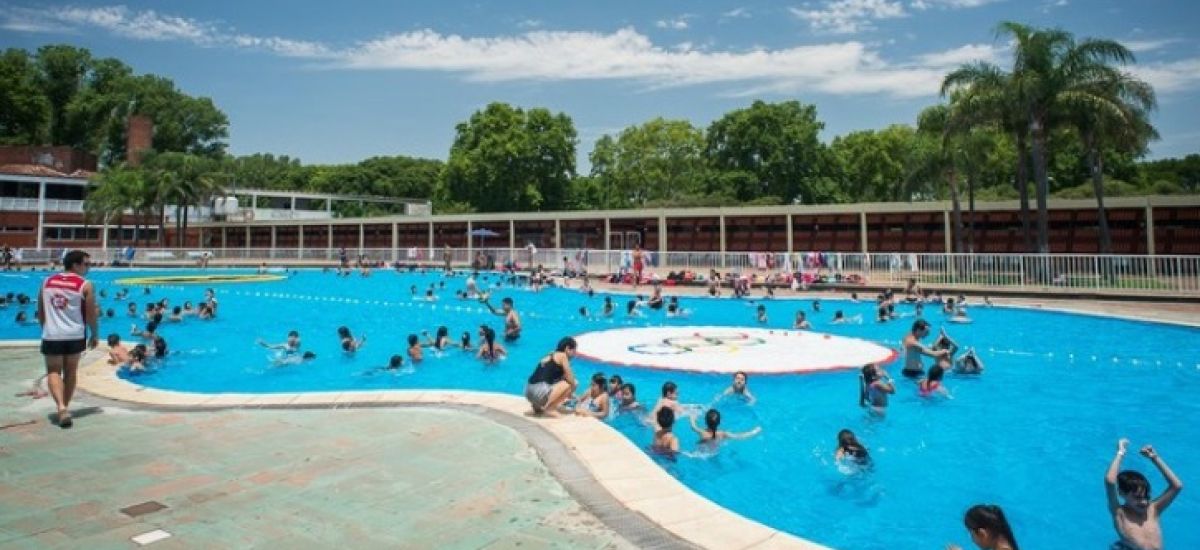 pileta parque sarmiento