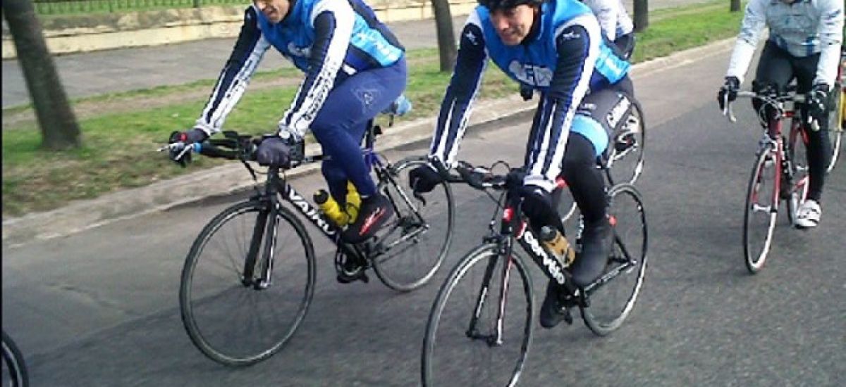 ciclistas parque sarmiento