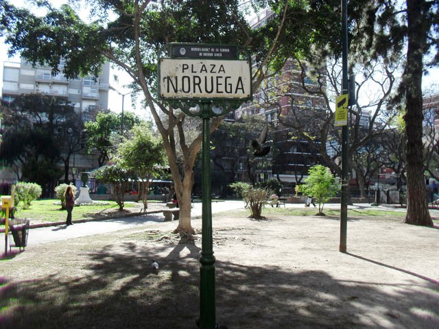 plaza noruega belgrano plaza noruega belgrano